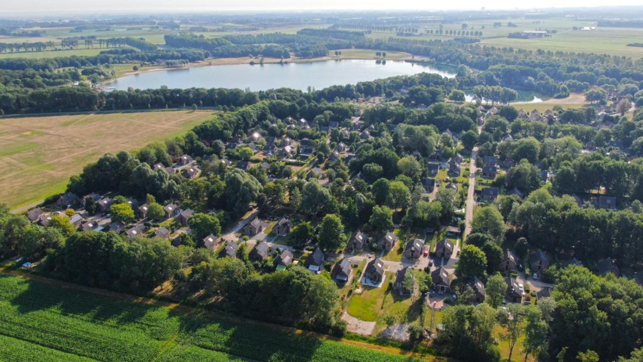 Вілла Recreatiewoning Maas En Waal 92 Евейк Екстер'єр фото